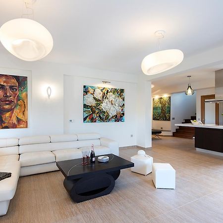 Girasole Villa Limni  Bagian luar foto