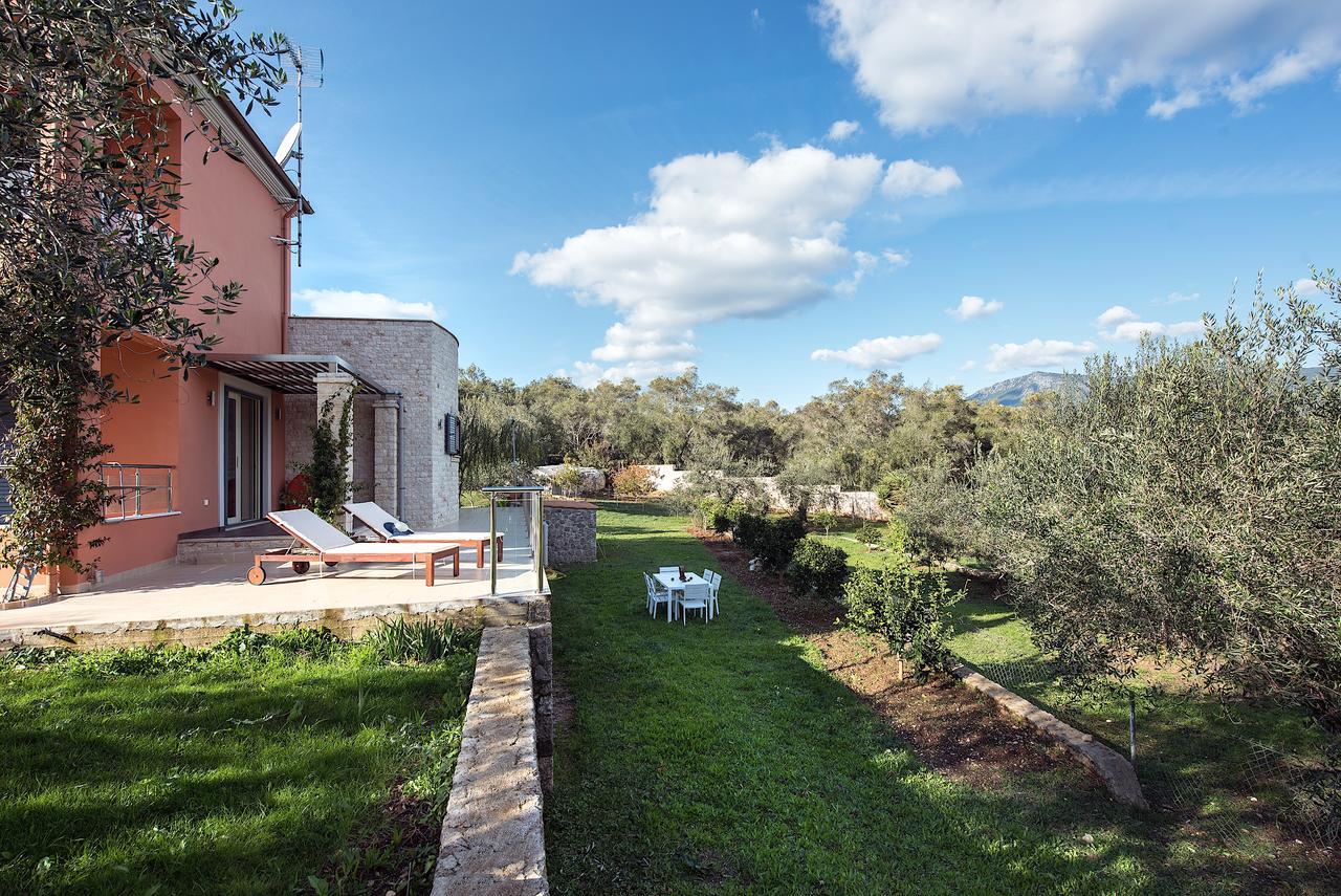 Girasole Villa Limni  Bagian luar foto