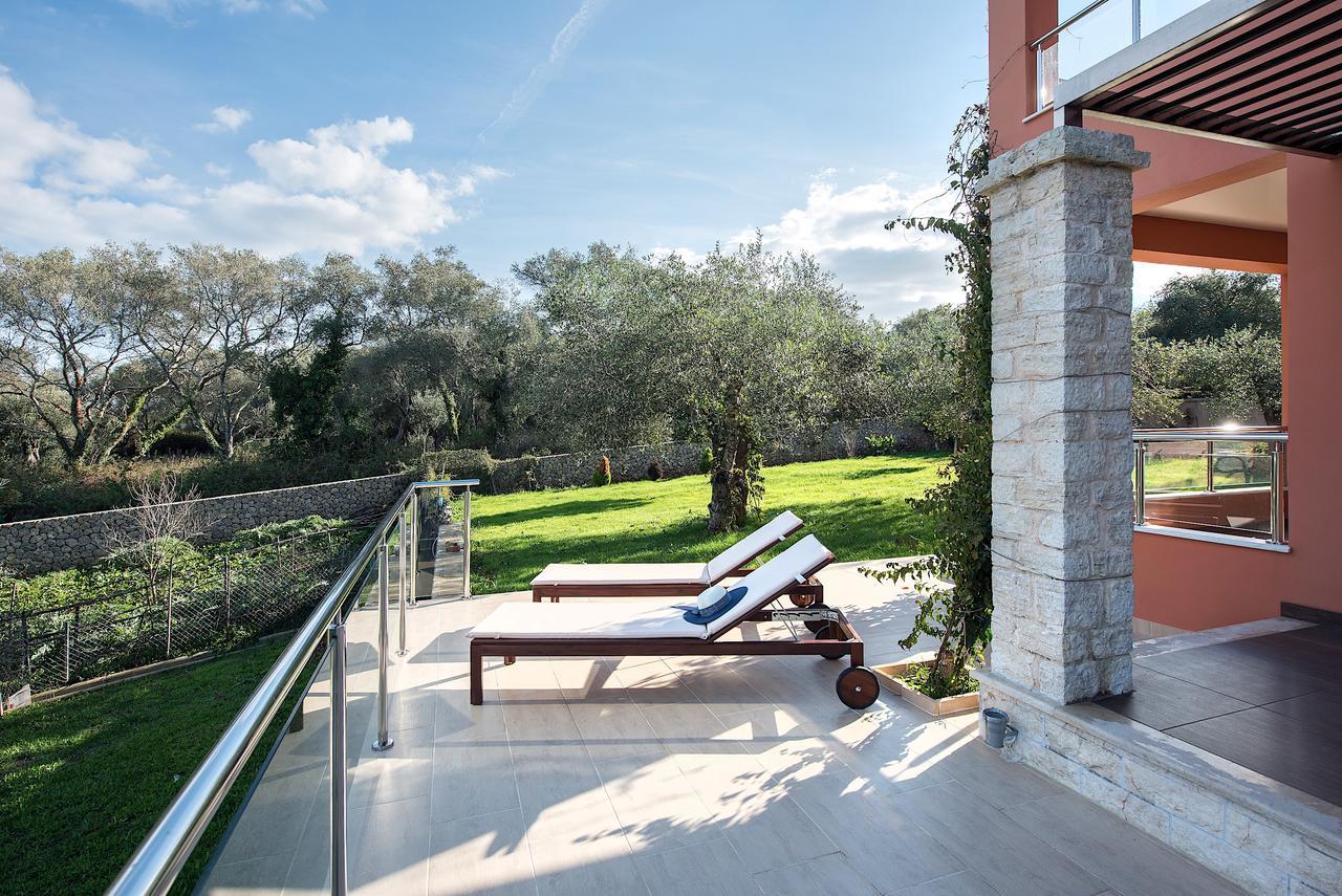 Girasole Villa Limni  Bagian luar foto