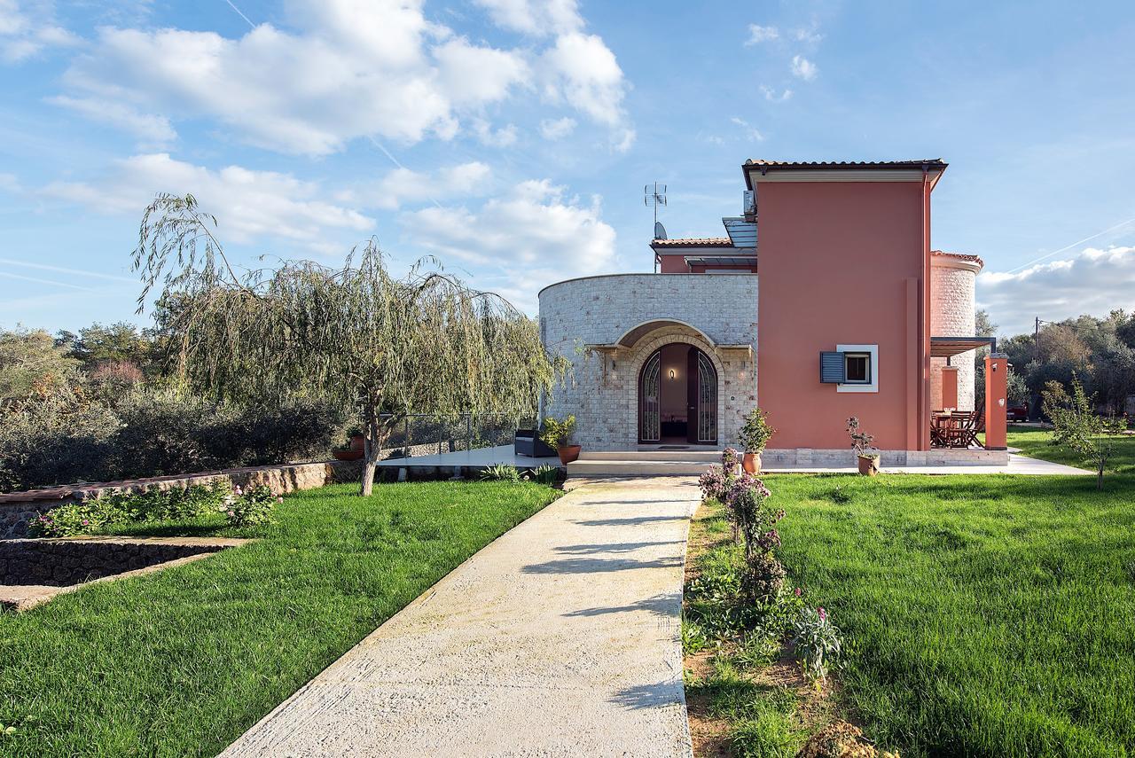 Girasole Villa Limni  Bagian luar foto